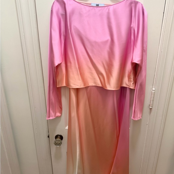 ANTONIO MELANI Dresses & Skirts - ANTONIO MELANI Pink and Orange Ombre Dress